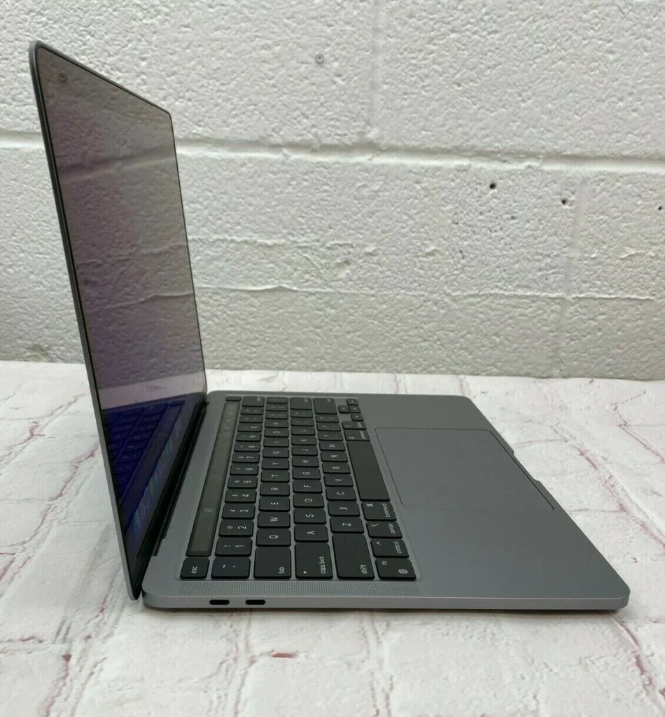MacBook Pro 13-inch Core i5 2.4GHz Touch Bar 8GB 256GB (Space Grey, 2019)